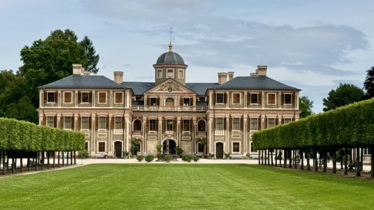 Schloss Favorite